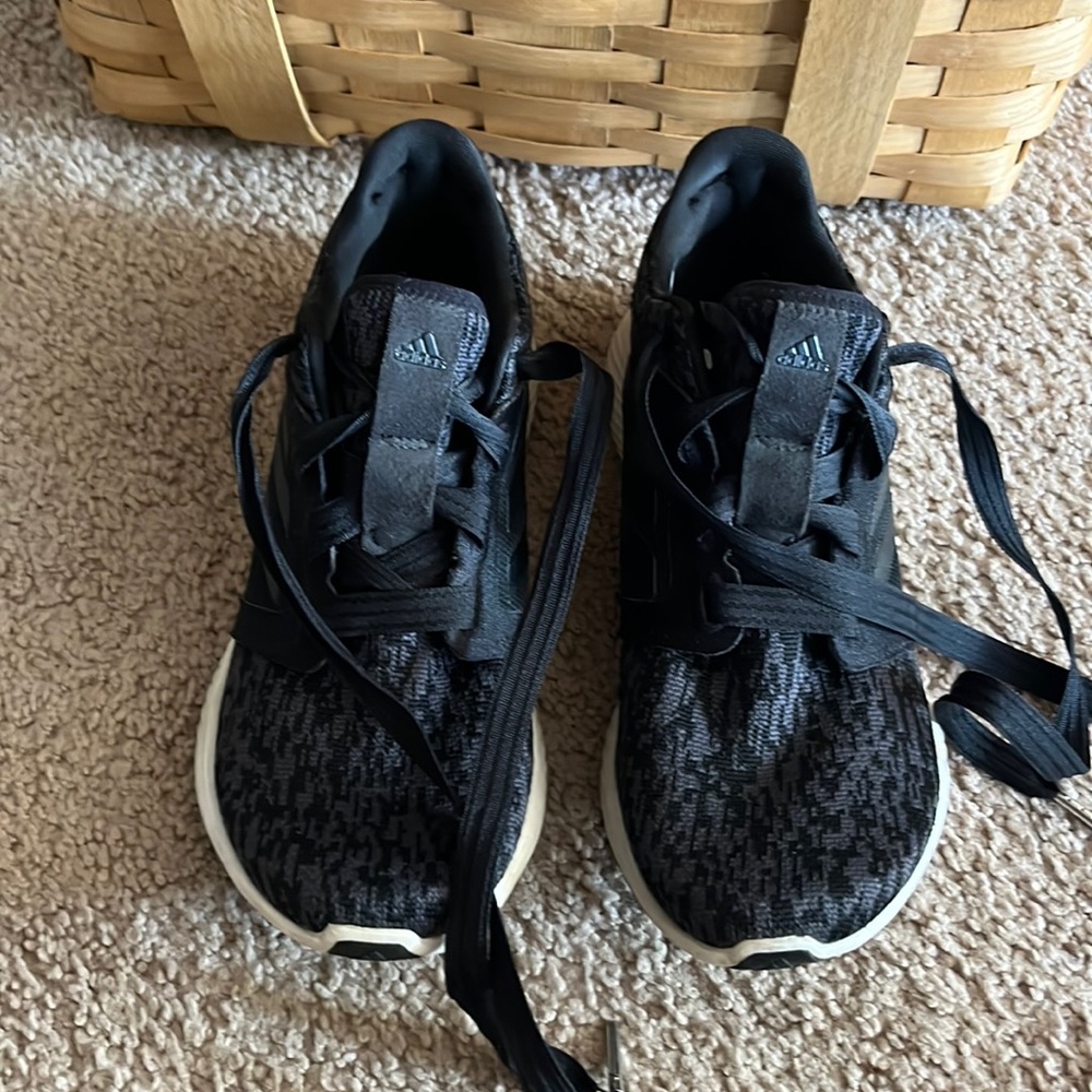 Adidas edge lux